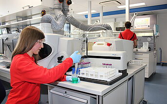 Chemical laboratory Apprentice